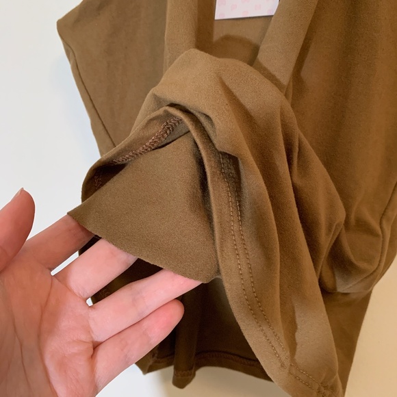 NWT Trendy Halter Tank Top In Brown- Size Small - Picture 6 of 7